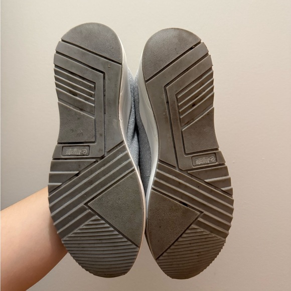 Blando Waterproof Gray Knit Slip On Sneakers (Size 8) - Picture 6 of 9